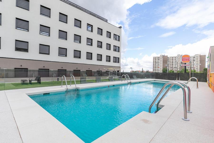 Micampus Madrid Sinesio Delgado Student Residence Exterior foto